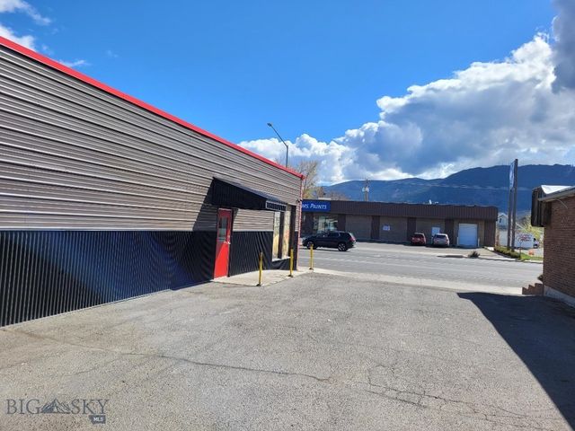 1921 Harrison Avenue, Butte, MT 59701