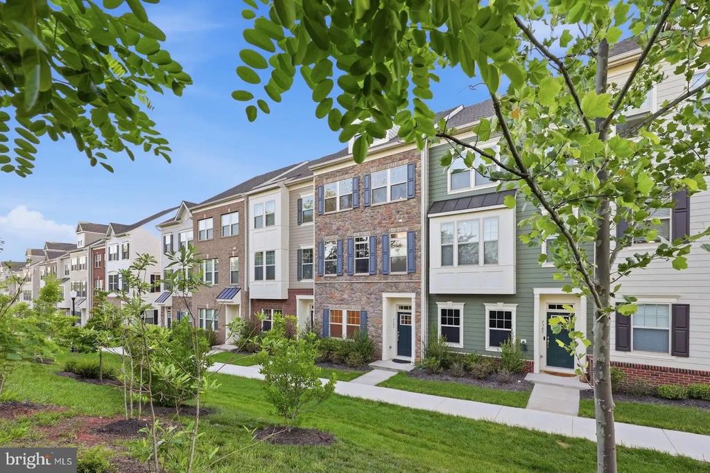 9309 BARNES LOOP, Manassas, VA 20110
