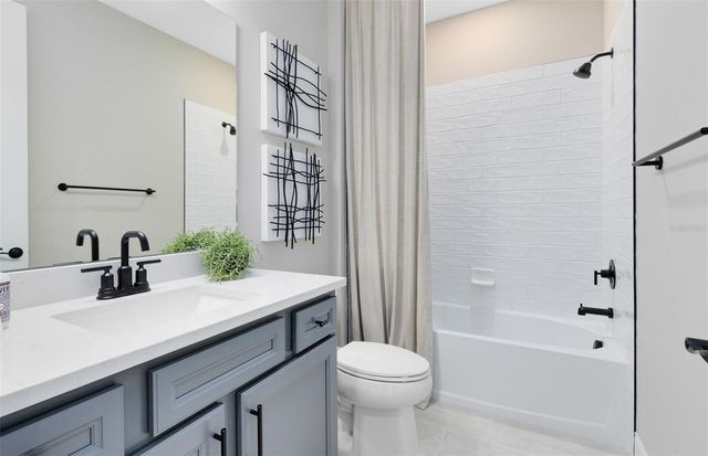 9927 LEAFY OAK STREET, Orlando, FL 32829