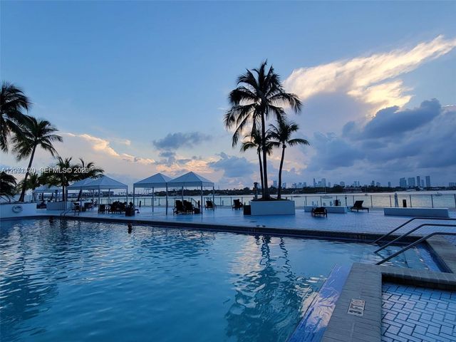 1000 West Avenue 330, Miami Beach, FL 33139