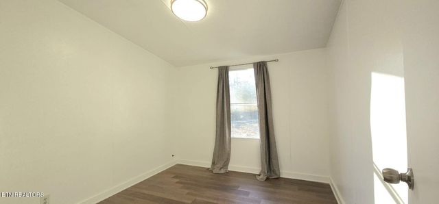 365 Billingsley Rd, Sweetwater, TN 37874