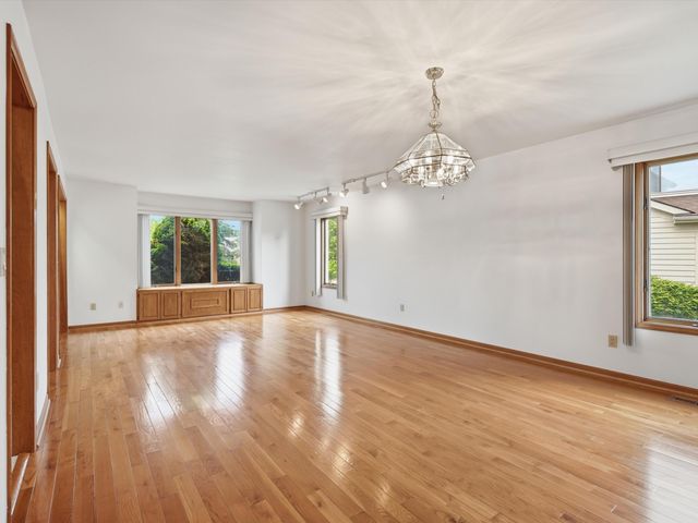 1657 Wake Robin Court, Ann Arbor, MI 48103