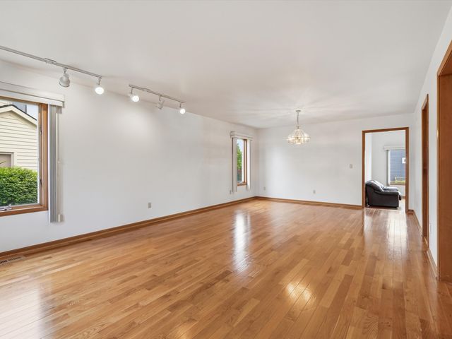 1657 Wake Robin Court, Ann Arbor, MI 48103