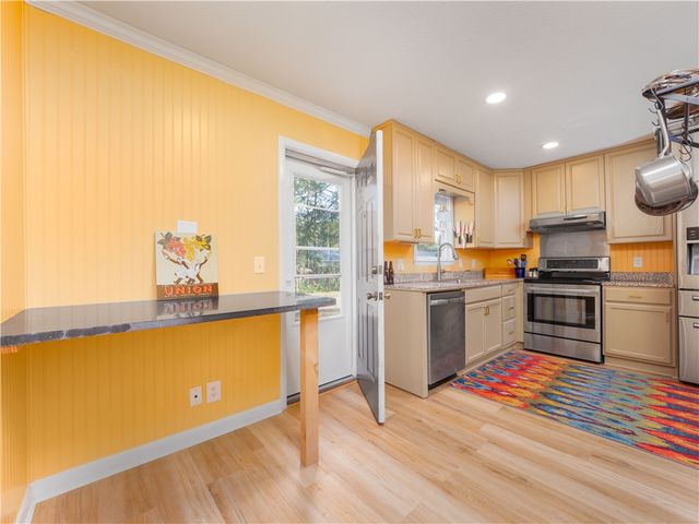 138 Crossbrook Drive, Brunswick, GA 31525