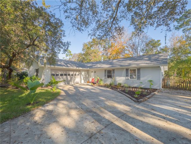 138 Crossbrook Drive, Brunswick, GA 31525