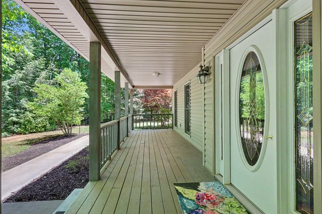 80 Thousand Oaks Road, Blairsville, GA 30512