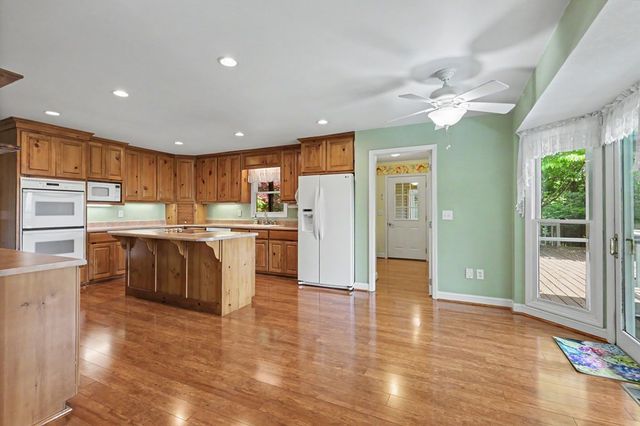 80 Thousand Oaks Road, Blairsville, GA 30512