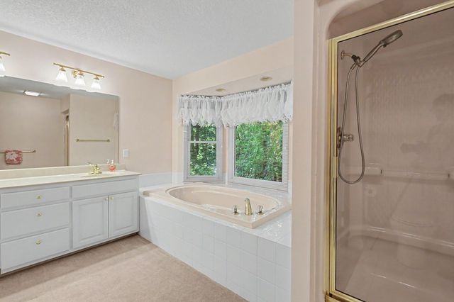 80 Thousand Oaks Road, Blairsville, GA 30512