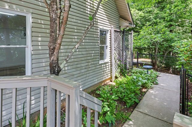 80 Thousand Oaks Road, Blairsville, GA 30512