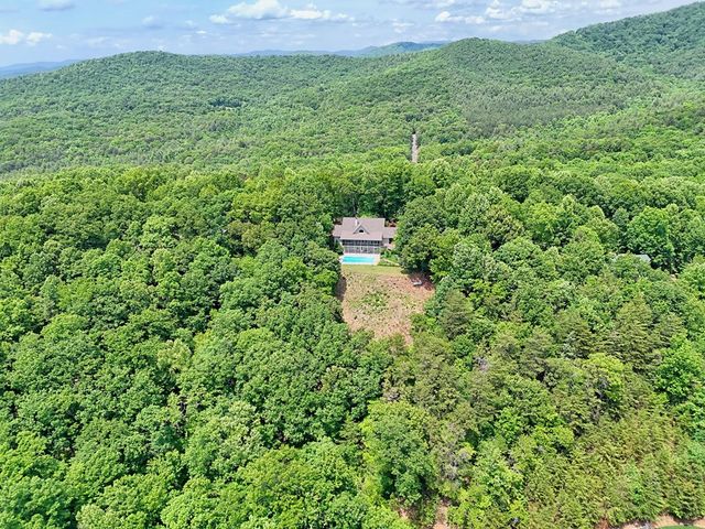 80 Thousand Oaks Road, Blairsville, GA 30512