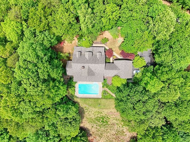 80 Thousand Oaks Road, Blairsville, GA 30512