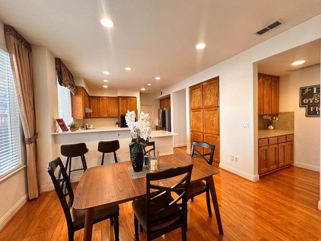 2211 Minden Way, Sacramento, CA 95835