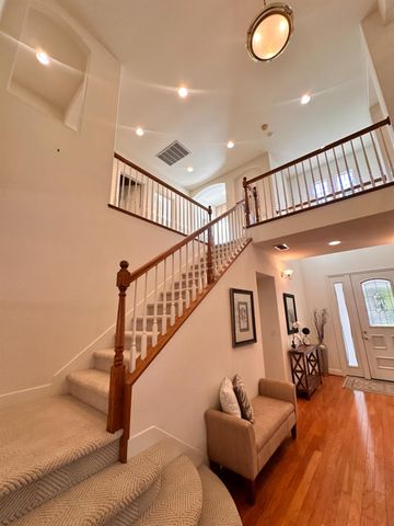 2211 Minden Way, Sacramento, CA 95835