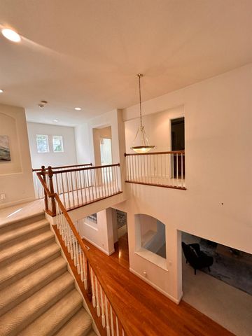 2211 Minden Way, Sacramento, CA 95835