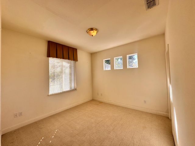 2211 Minden Way, Sacramento, CA 95835