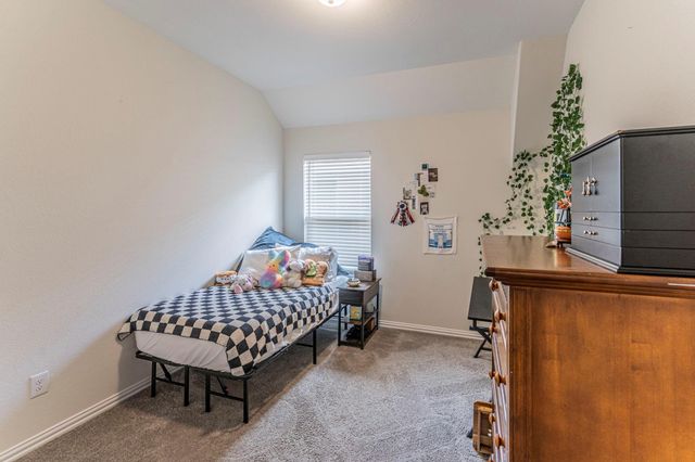 32410 Willow Hollow Way, Waller, TX 77484