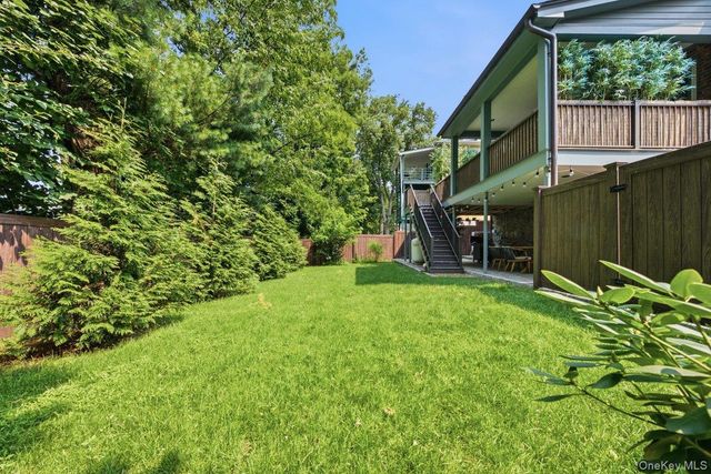 277 Devoe Avenue, Yonkers, NY 10705