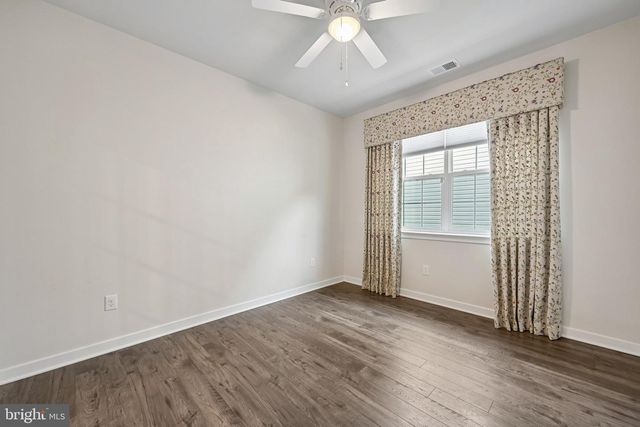 235 CONGRESSIONAL CT, Moorestown, NJ 08057