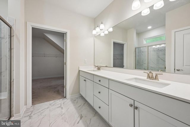 235 CONGRESSIONAL CT, Moorestown, NJ 08057