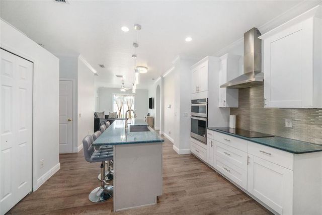 8407 HUNTERS FORK LOOP, Ruskin, FL 33573