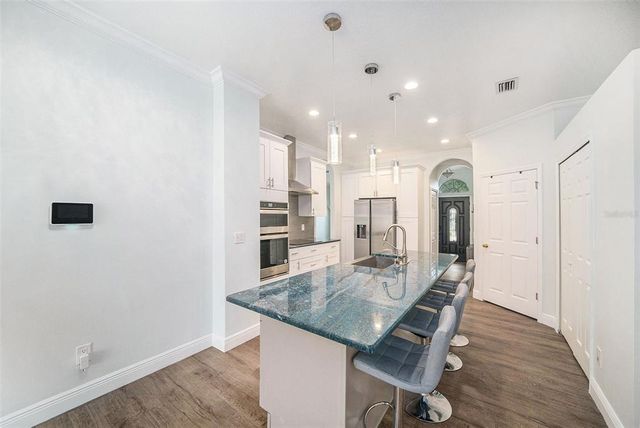 8407 HUNTERS FORK LOOP, Ruskin, FL 33573