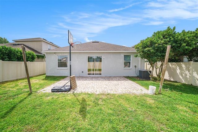 8407 HUNTERS FORK LOOP, Ruskin, FL 33573
