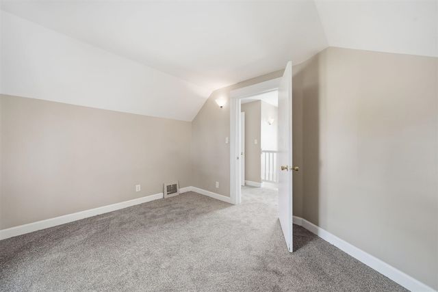 122 W Monroe Street, Jackson, MI 49202