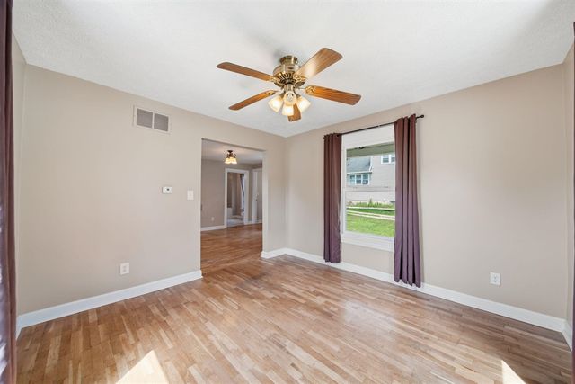 122 W Monroe Street, Jackson, MI 49202