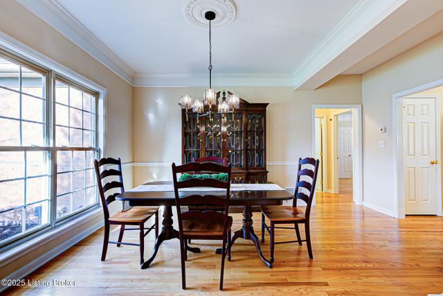 15121 Abington Ridge Pl, Louisville, KY 40245