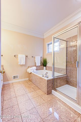 15121 Abington Ridge Pl, Louisville, KY 40245