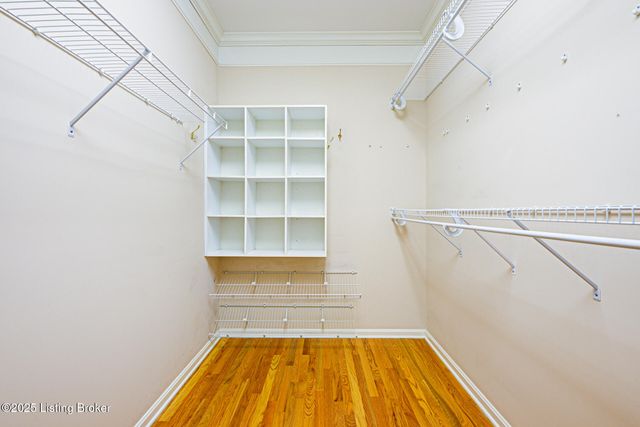 15121 Abington Ridge Pl, Louisville, KY 40245