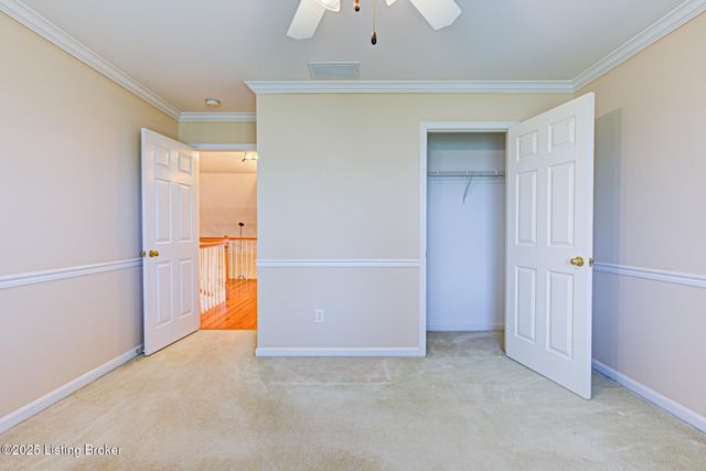 15121 Abington Ridge Pl, Louisville, KY 40245