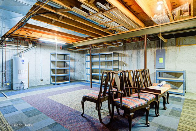 15121 Abington Ridge Pl, Louisville, KY 40245