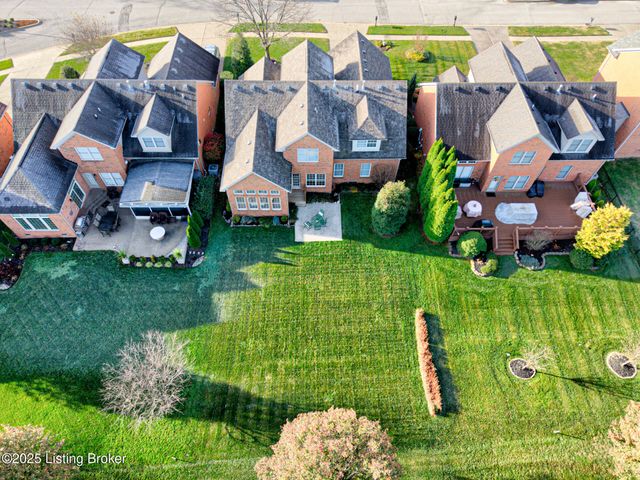 15121 Abington Ridge Pl, Louisville, KY 40245