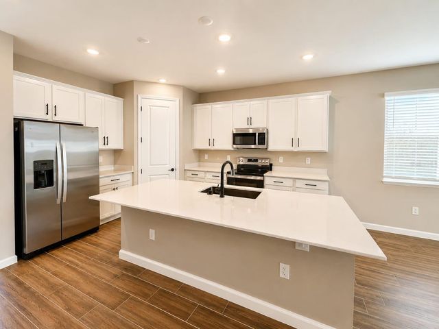 708 GRIFFON AVENUE, Lake Alfred, FL 33850