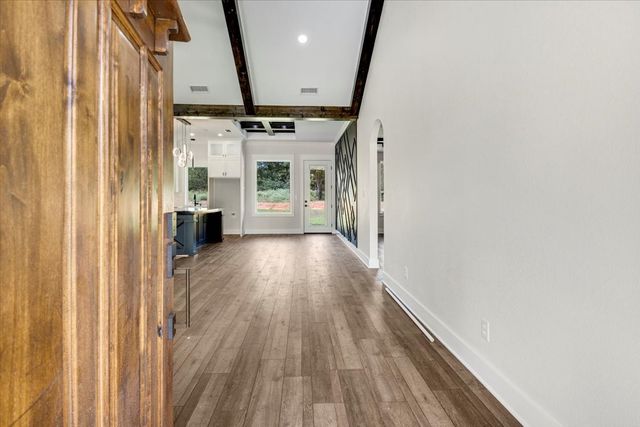 274 County Road 4119, Jacksonville, TX 75766