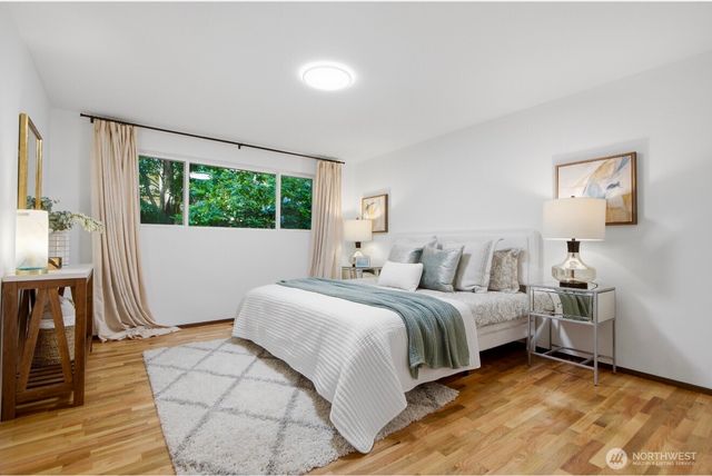 12910 NE 28th Street, Bellevue, WA 98005