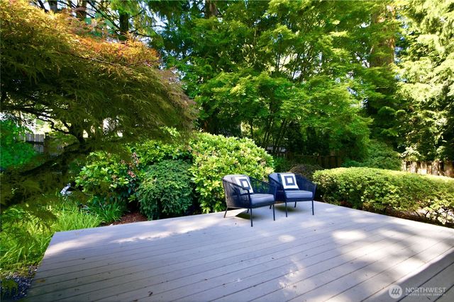 12910 NE 28th Street, Bellevue, WA 98005