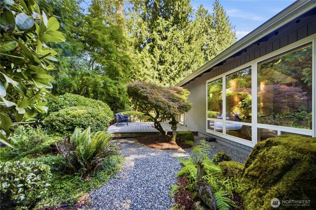 12910 NE 28th Street, Bellevue, WA 98005