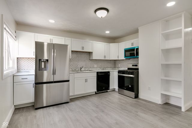 635 Laclede Street, Indianapolis, IN 46241