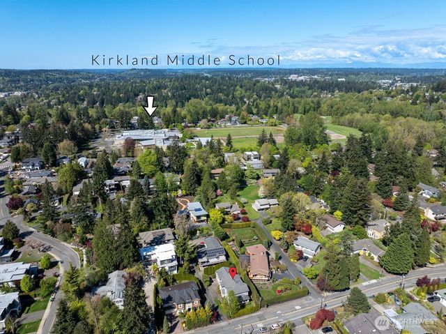 412 15th Avenue, Kirkland, WA 98033