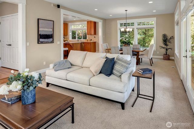 412 15th Avenue, Kirkland, WA 98033