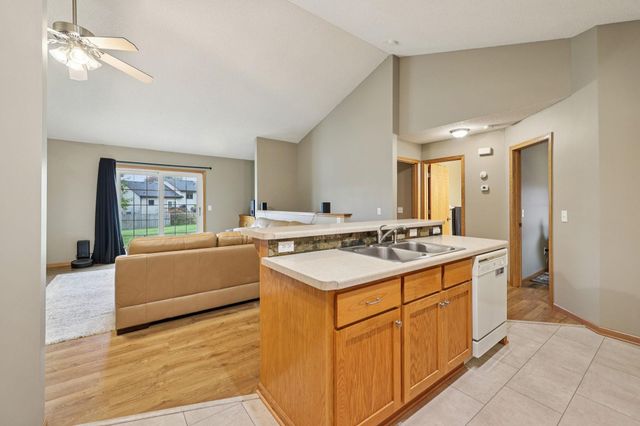 722 Independence Drive, Big Lake, MN 55309