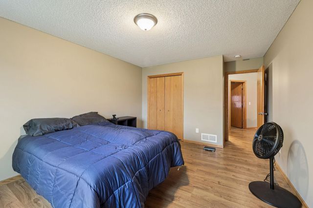 722 Independence Drive, Big Lake, MN 55309