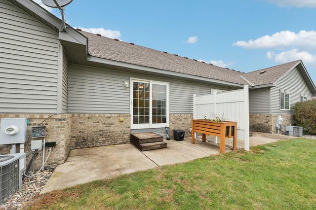 722 Independence Drive, Big Lake, MN 55309