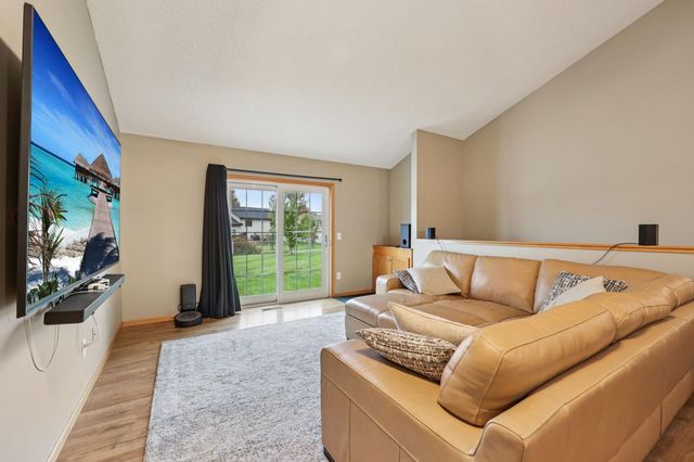 722 Independence Drive, Big Lake, MN 55309