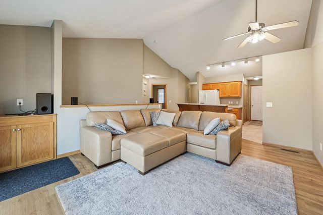 722 Independence Drive, Big Lake, MN 55309