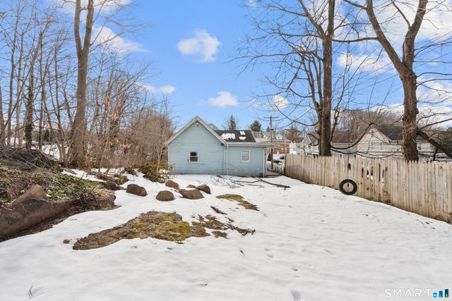 20 Warwick Street, New Haven, CT 06513