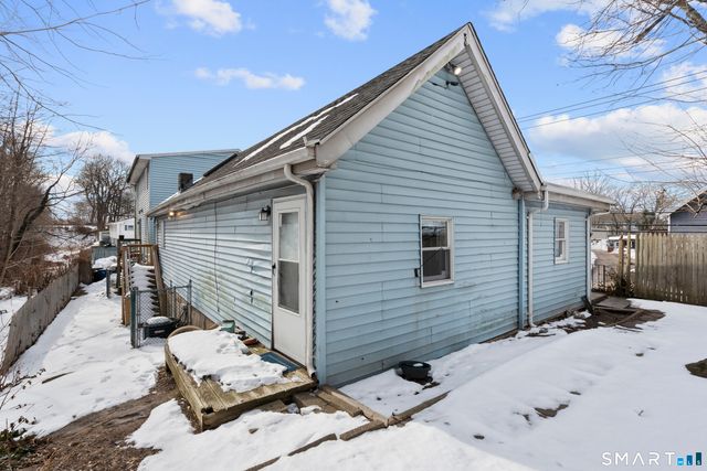 20 Warwick Street, New Haven, CT 06513