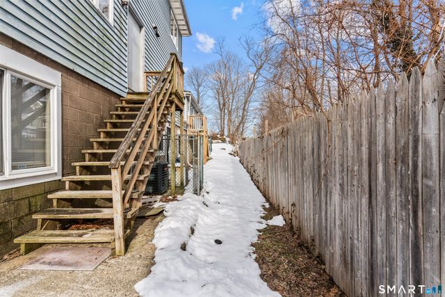 20 Warwick Street, New Haven, CT 06513